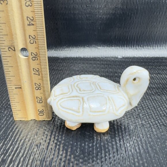 Vintage Hand Made Pottery Stoneware Turtle Figurine Small Figure Hand Crafted - Picture 2 of 11